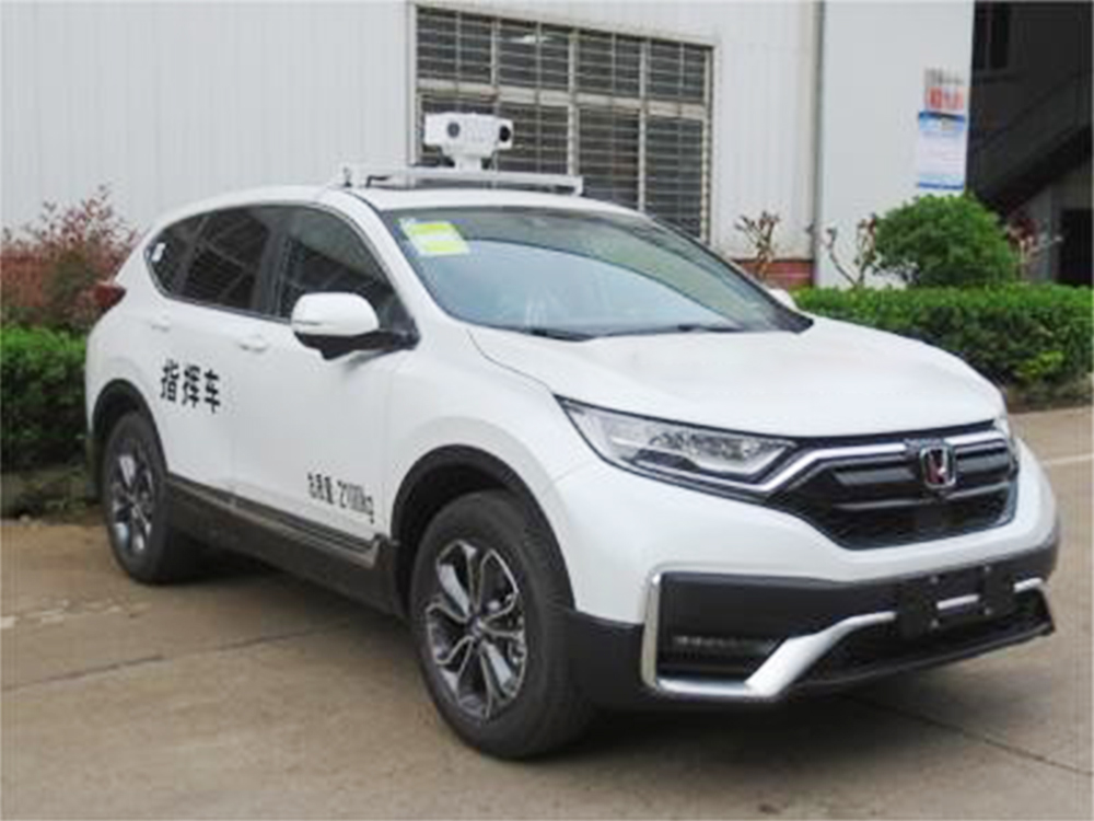 东风本田四驱越野指挥车