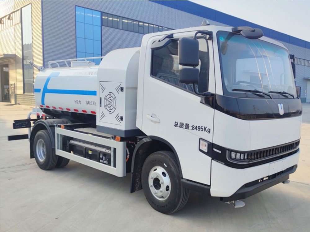 8.5吨纯电动清洗车