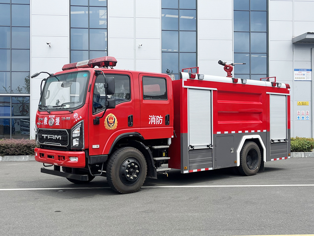 三环水罐消防车