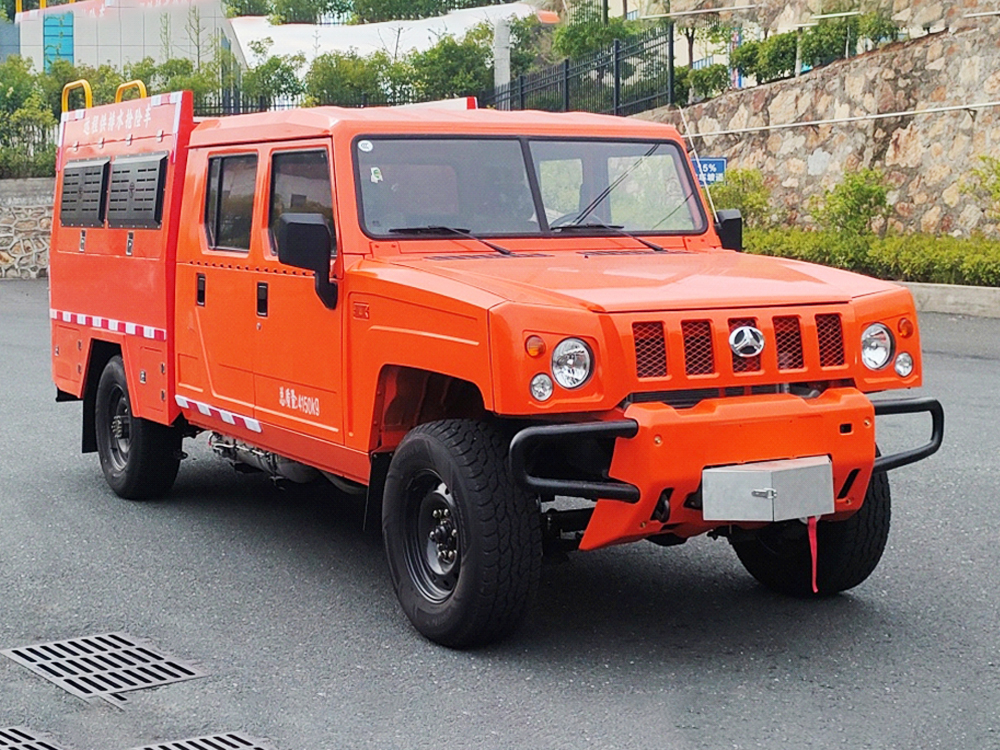 北汽勇士双排四驱远程供排水抢险车